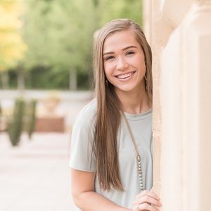 Meet your Posher, Lindsey